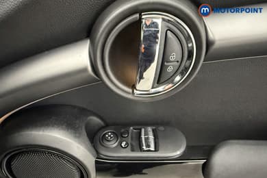 Mini Hatchback Cooper S Exclusive Automatic Petrol Hatchback - Stock Number (1653365) - 14th supplementary image