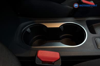 Renault Captur Iconic Automatic Petrol SUV - Stock Number (1654333) - 16th supplementary image