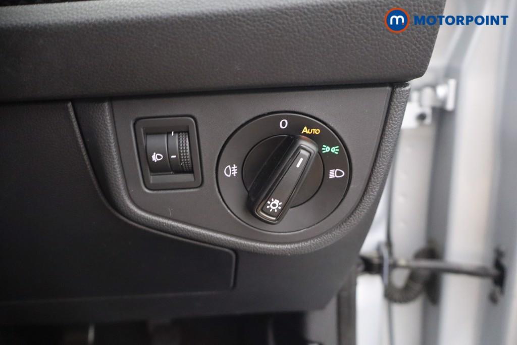 Volkswagen Polo Life Manual Petrol Hatchback - Stock Number (1648399) - 8th supplementary image