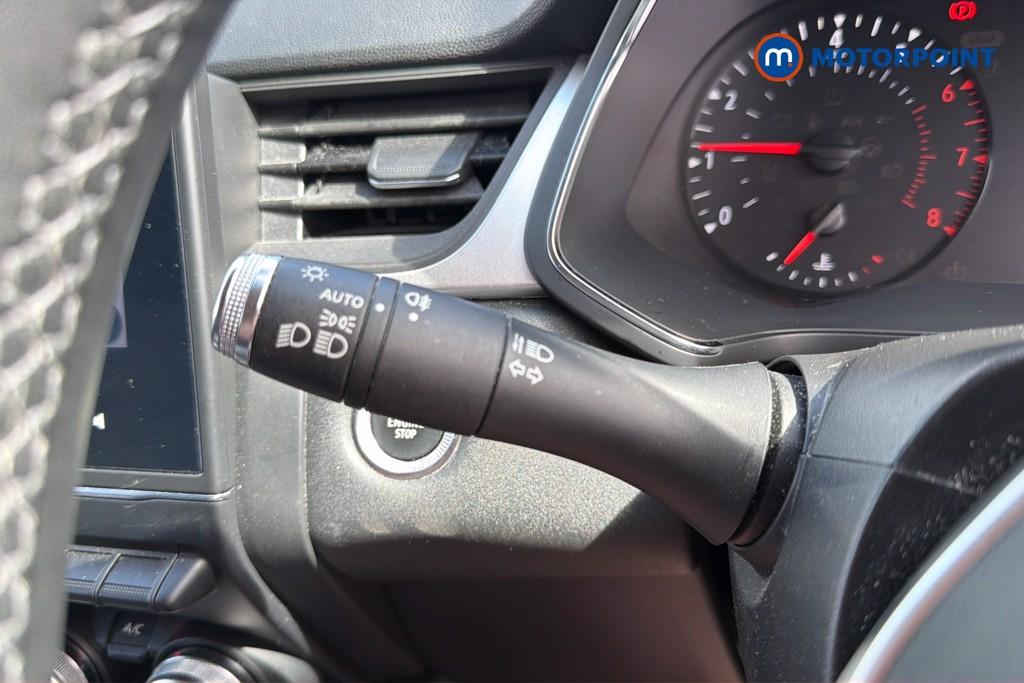 Renault Captur Iconic Manual Petrol SUV - Stock Number (1643172) - 18th supplementary image