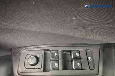 Volkswagen T-Roc Design Manual Petrol SUV - Stock Number (1652324) - 18th supplementary image