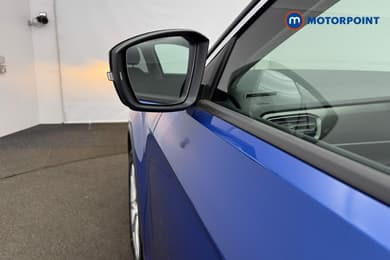 Volkswagen T-Roc Design Manual Petrol SUV - Stock Number (1652324) - 29th supplementary image