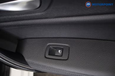 BMW 1 Series M Sport Shadow Edition Manual Petrol Hatchback - Stock Number (1653166) - 23rd supplementary image