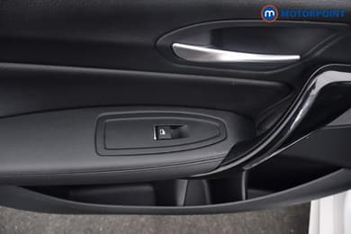 BMW 1 Series M Sport Shadow Edition Manual Petrol Hatchback - Stock Number (1653166) - 29th supplementary image