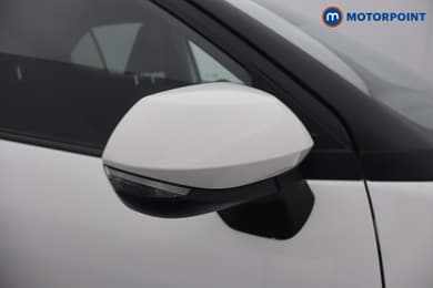 Toyota Yaris Cross Design Automatic Petrol-Electric Hybrid Estate - Stock Number (1655560) - 21st supplementary image