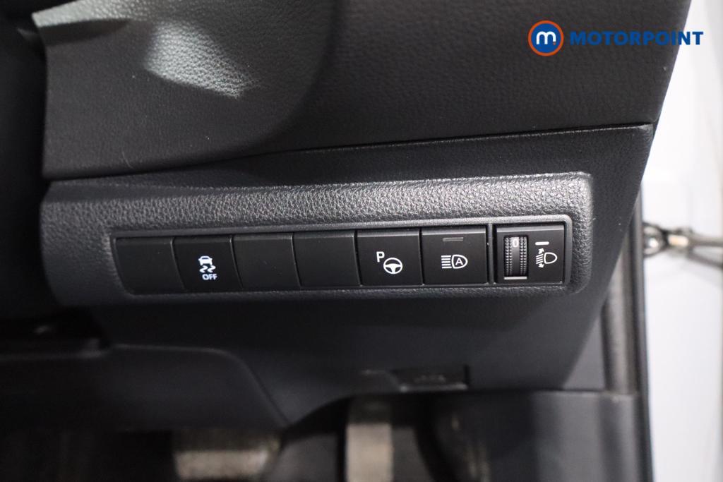 Toyota Corolla Icon Tech Automatic Petrol-Electric Hybrid Estate - Stock Number (1652288) - 8th supplementary image