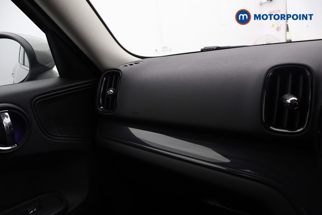 Mini Countryman Cooper Classic Manual Petrol SUV - Stock Number (1643985) - 8th supplementary image