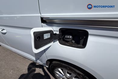 Ford Transit Connect Limited Automatic Petrol Plug-In Hybrid Panel Van - Stock Number (1655481) - 41st supplementary image