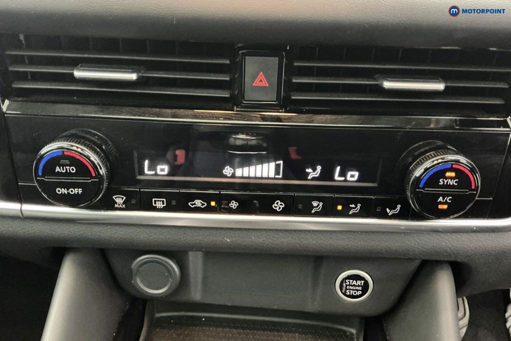 Nissan Qashqai N-Connecta Manual Petrol SUV - Stock Number (1651402) - 8th supplementary image