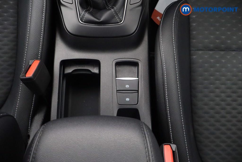 Ford Focus Titanium X Manual Petrol Hatchback - Stock Number (1651834) - 8th supplementary image