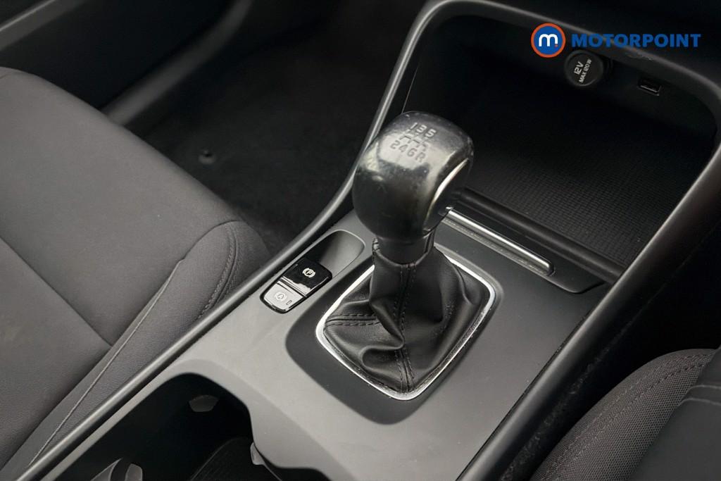 Volvo Xc40 Momentum Manual Petrol SUV - Stock Number (1657184) - 15th supplementary image