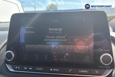 Nissan Qashqai Acenta Premium Manual Petrol SUV - Stock Number (1641247) - 9th supplementary image