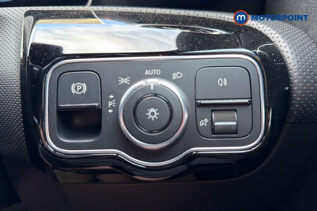 Mercedes-Benz A Class Amg Line Automatic Petrol Hatchback - Stock Number (1654971) - 18th supplementary image