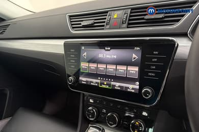 Skoda Superb Se Technology Automatic Petrol Plug-In Hybrid Estate - Stock Number (1658046) - 9th supplementary image