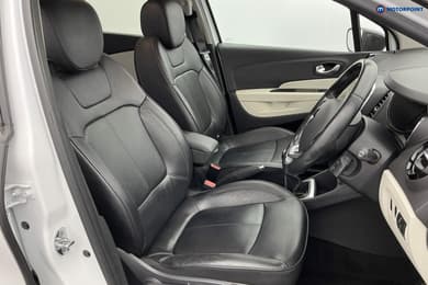Renault Captur Gt Line Manual Diesel SUV - Stock Number (1653193) - 5th supplementary image