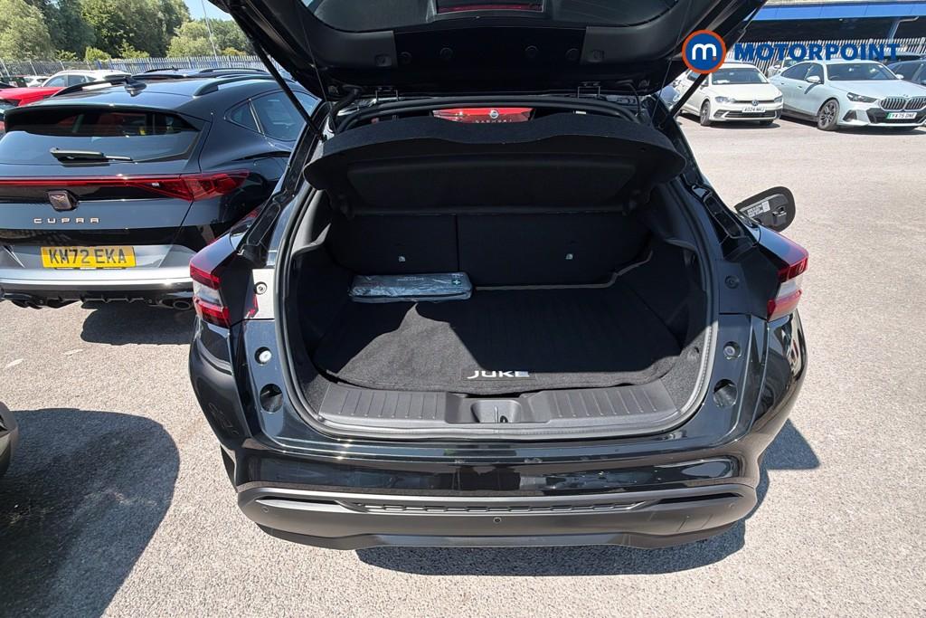 Nissan Juke Tekna Automatic Petrol SUV - Stock Number (1658540) - 33rd supplementary image
