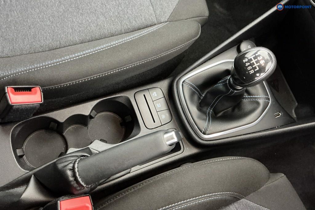 Ford Fiesta Active Manual Petrol Hatchback - Stock Number (1653870) - 8th supplementary image