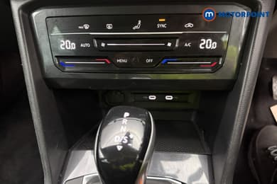 Volkswagen Tiguan Life Automatic Petrol SUV - Stock Number (1655217) - 22nd supplementary image