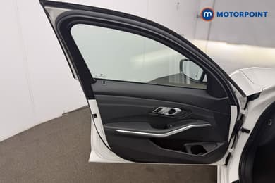 BMW 3 Series M Sport Automatic Petrol Saloon - Stock Number (1658570) - 3rd supplementary image
