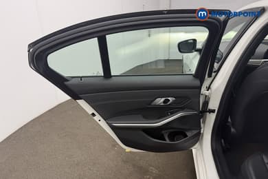 BMW 3 Series M Sport Automatic Petrol Saloon - Stock Number (1658570) - 7th supplementary image