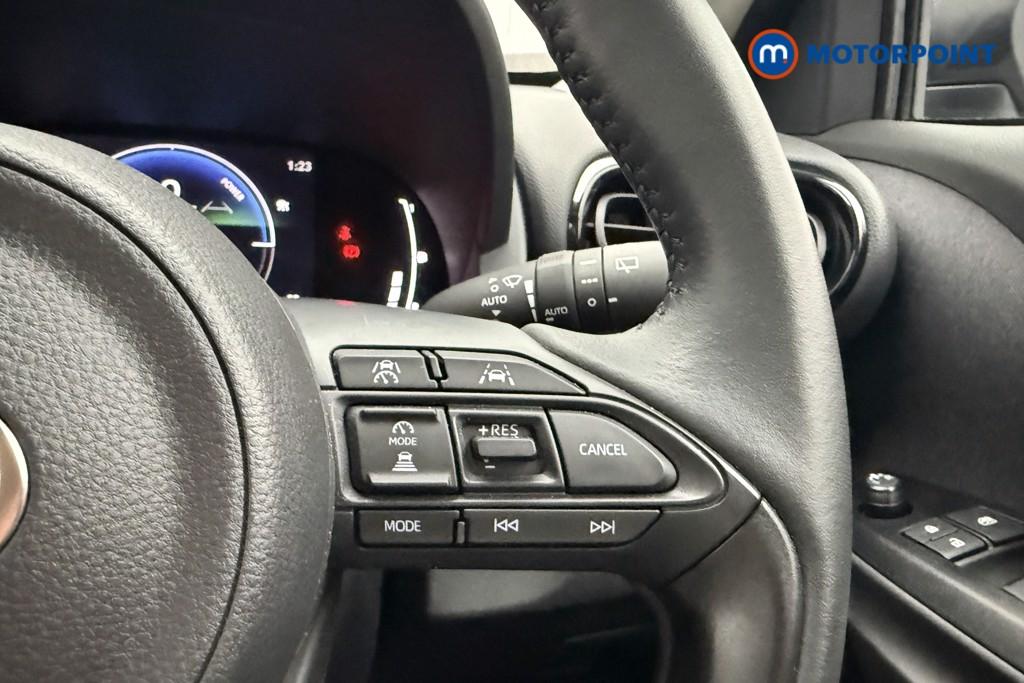 Toyota Yaris Cross Icon Automatic Petrol-Electric Hybrid Estate - Stock Number (1651339) - 8th supplementary image