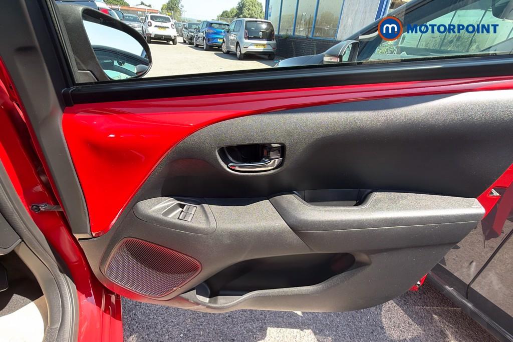 Peugeot 108 Allure Manual Petrol Hatchback - Stock Number (1659152) - 19th supplementary image