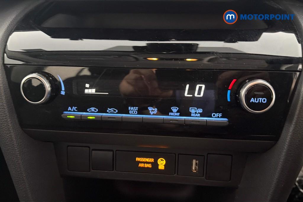 Toyota Yaris Cross Icon Automatic Petrol-Electric Hybrid Estate - Stock Number (1660154) - 10th supplementary image