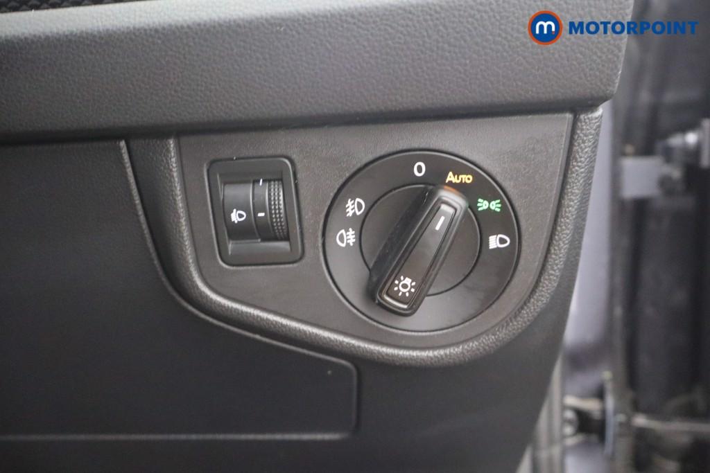 Volkswagen Taigo Life Manual Petrol SUV - Stock Number (1657344) - 8th supplementary image