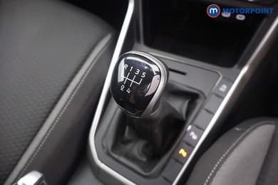 Volkswagen Taigo Life Manual Petrol SUV - Stock Number (1661934) - 4th supplementary image