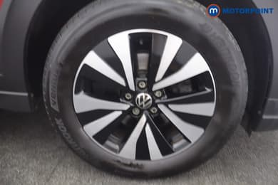 Volkswagen Taigo Life Manual Petrol SUV - Stock Number (1661934) - 15th supplementary image