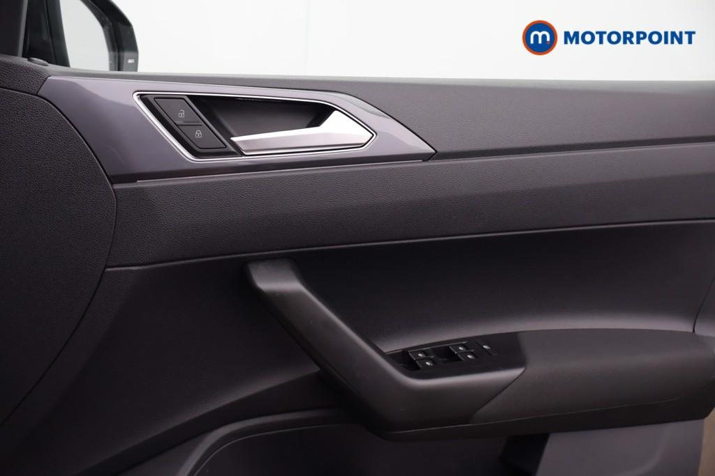 Volkswagen Polo R-Line Manual Petrol Hatchback - Stock Number (1651826) - 8th supplementary image