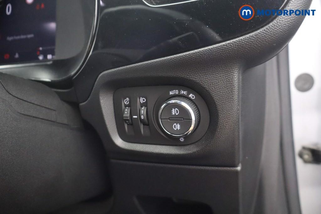 Vauxhall Corsa Sri Nav Premium Manual Petrol Hatchback - Stock Number (1659180) - 8th supplementary image