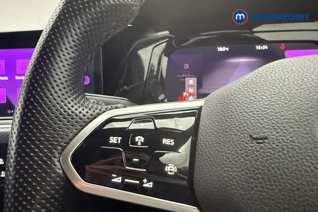 Volkswagen Golf R-Line Automatic Petrol Hatchback - Stock Number (1661230) - 8th supplementary image