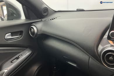 Nissan Juke N-Connecta Manual Petrol SUV - Stock Number (1651235) - 18th supplementary image