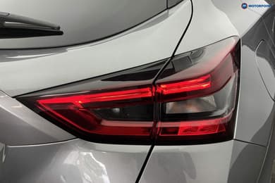 Nissan Juke N-Connecta Manual Petrol SUV - Stock Number (1651235) - 30th supplementary image