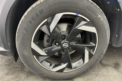 Nissan Juke N-Connecta Manual Petrol SUV - Stock Number (1651235) - 35th supplementary image