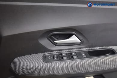 Dacia Sandero Stepway Expression Manual Petrol Hatchback - Stock Number (1651236) - 9th supplementary image