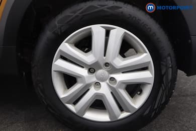 Dacia Sandero Stepway Expression Manual Petrol Hatchback - Stock Number (1651236) - 18th supplementary image