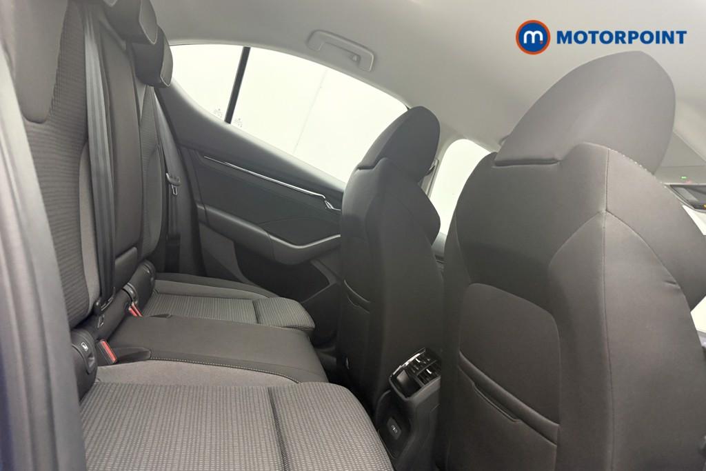Skoda Octavia SE Manual Petrol Hatchback - Stock Number (1660347) - 8th supplementary image