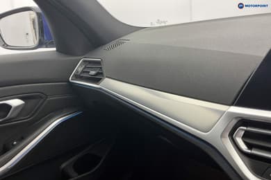 BMW 3 Series M Sport Automatic Petrol Plug-In Hybrid Estate - Stock Number (1651217) - 17th supplementary image