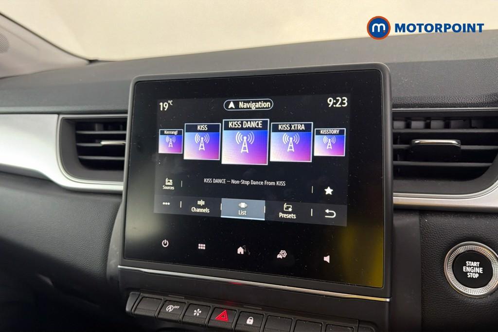 Renault Captur Techno Manual Petrol SUV - Stock Number (1659365) - 9th supplementary image