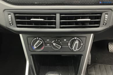 Volkswagen Taigo Life Automatic Petrol SUV - Stock Number (1660692) - 17th supplementary image