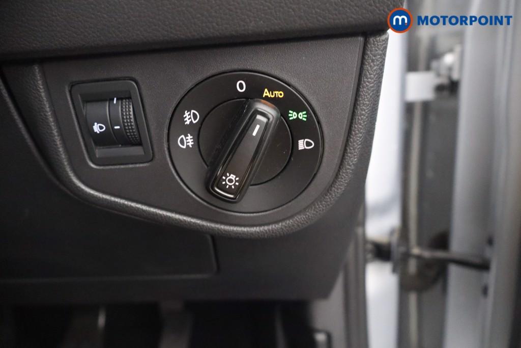 Volkswagen Taigo Life Manual Petrol SUV - Stock Number (1663341) - 8th supplementary image