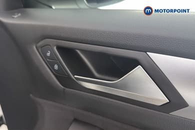 Volkswagen T-Roc Match Automatic Petrol SUV - Stock Number (1664136) - 42nd supplementary image
