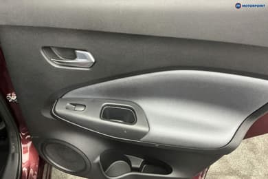 Nissan Juke Tekna Automatic Petrol SUV - Stock Number (1657548) - 26th supplementary image