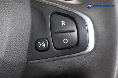 Renault Clio Iconic Manual Petrol Hatchback - Stock Number (1656121) - 16th supplementary image