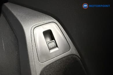 Volkswagen Tiguan Allspace Life Automatic Petrol SUV - Stock Number (1656243) - 20th supplementary image