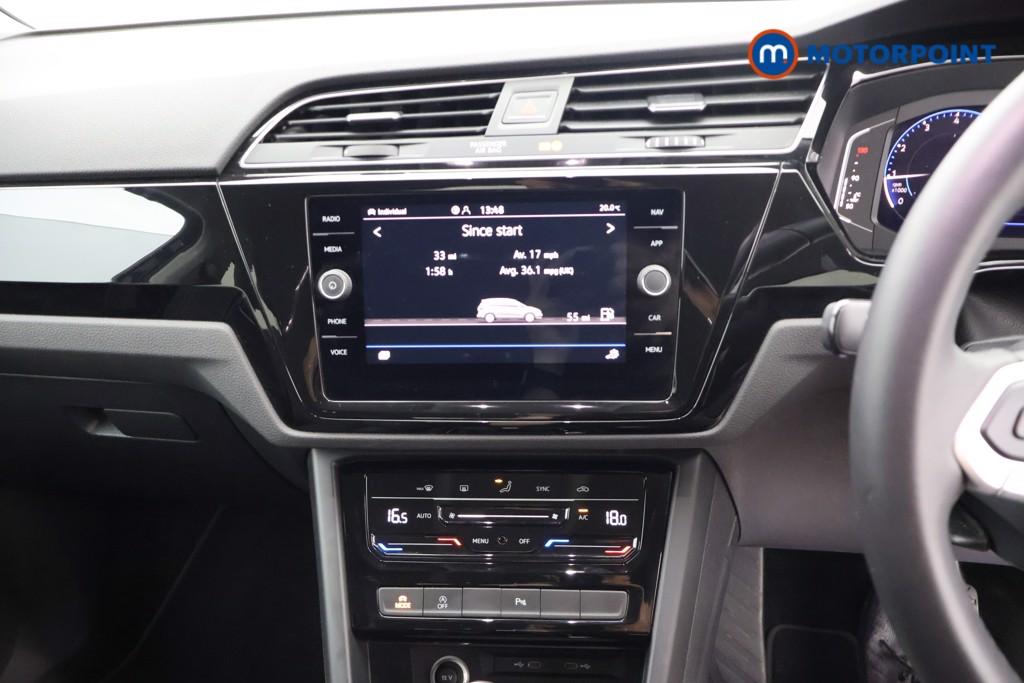 Volkswagen Touran SEL Automatic Petrol People Carrier - Stock Number (1663448) - 8th supplementary image