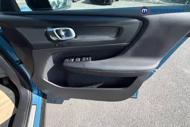 Volvo Xc40 Plus Automatic Petrol SUV - Stock Number (1664245) - 19th supplementary image