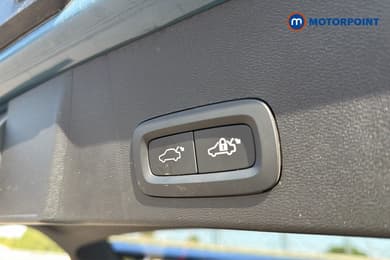 Volvo Xc40 Plus Automatic Petrol SUV - Stock Number (1664245) - 35th supplementary image